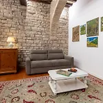 Residenza Via Felicchi 10 Apartamento *