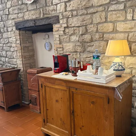 Residenza Via Felicchi 10 *