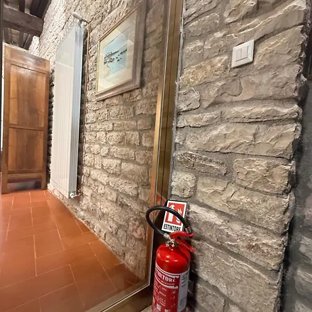 Residenza Via Felicchi 10 Apartamento *